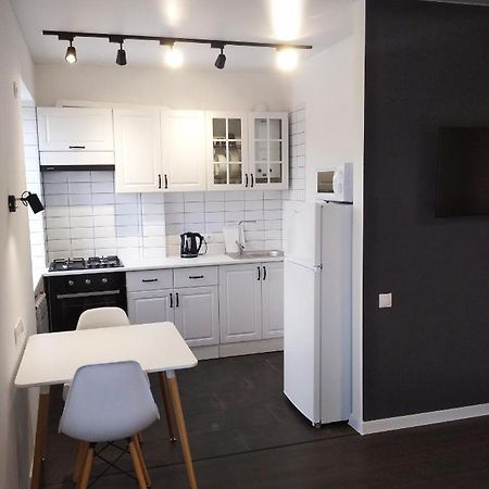 White Apartment Poltawa Exterior foto